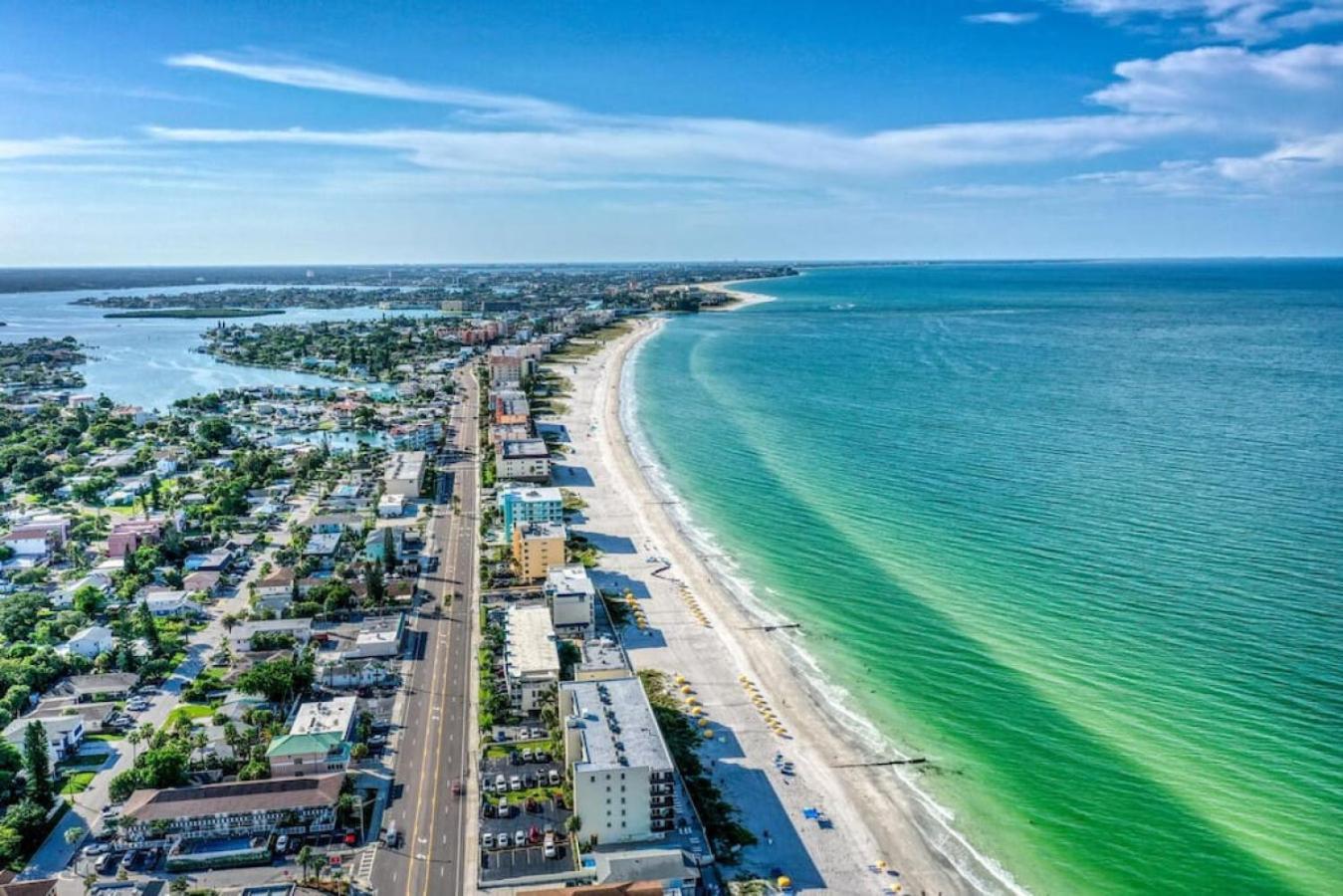 Sunset Beach Suites At Madeira Beach! Pet Friendly With Summer Breezes! - Suite 6 St. Pete Beach Exterior photo